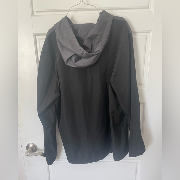 PINK rain jacket - Picture 2 of 3